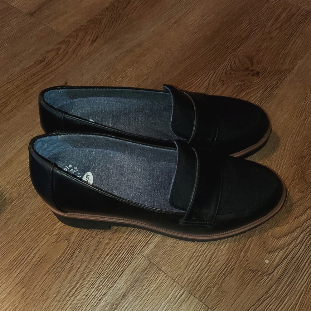 Dr Scholl's Women's Grow Up Black Loafers